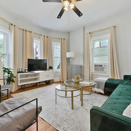 The Maverick - Luxurious Apartment - Free Parking - 2 Miles From Boston Logan Airport เชลซี ภายนอก รูปภาพ