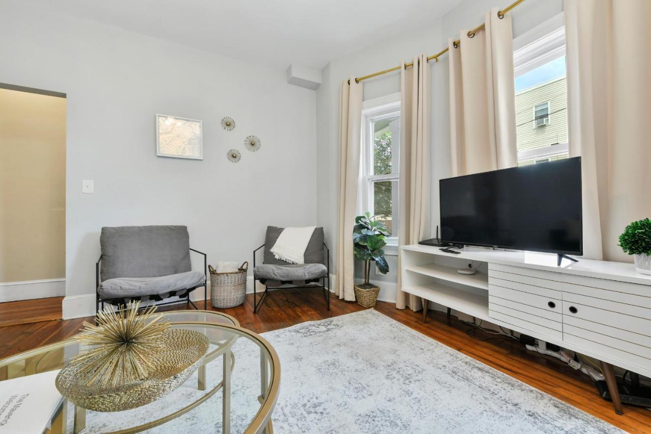 The Maverick - Luxurious Apartment - Free Parking - 2 Miles From Boston Logan Airport เชลซี ภายนอก รูปภาพ